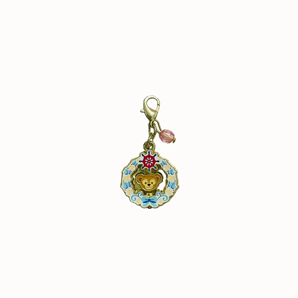 Duffy the Disney Bear Holiday Wreath Charm