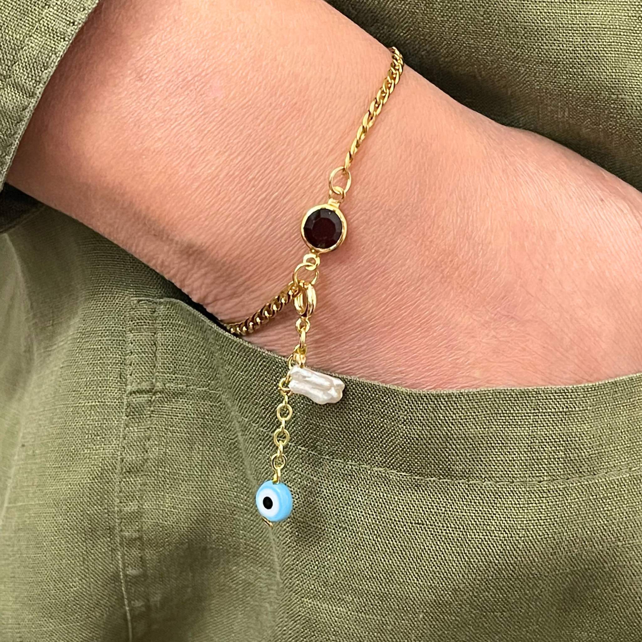 Dainty Evil Eye Charm Bracelet