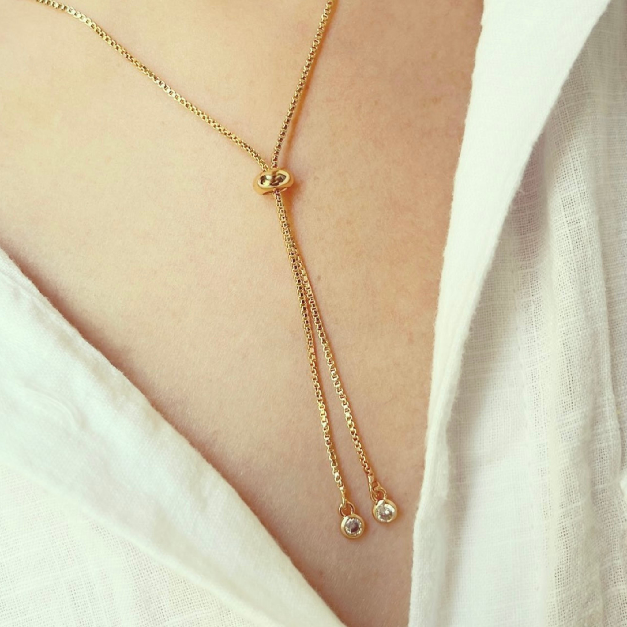 Y-Chain Lariat with Crystal Drops